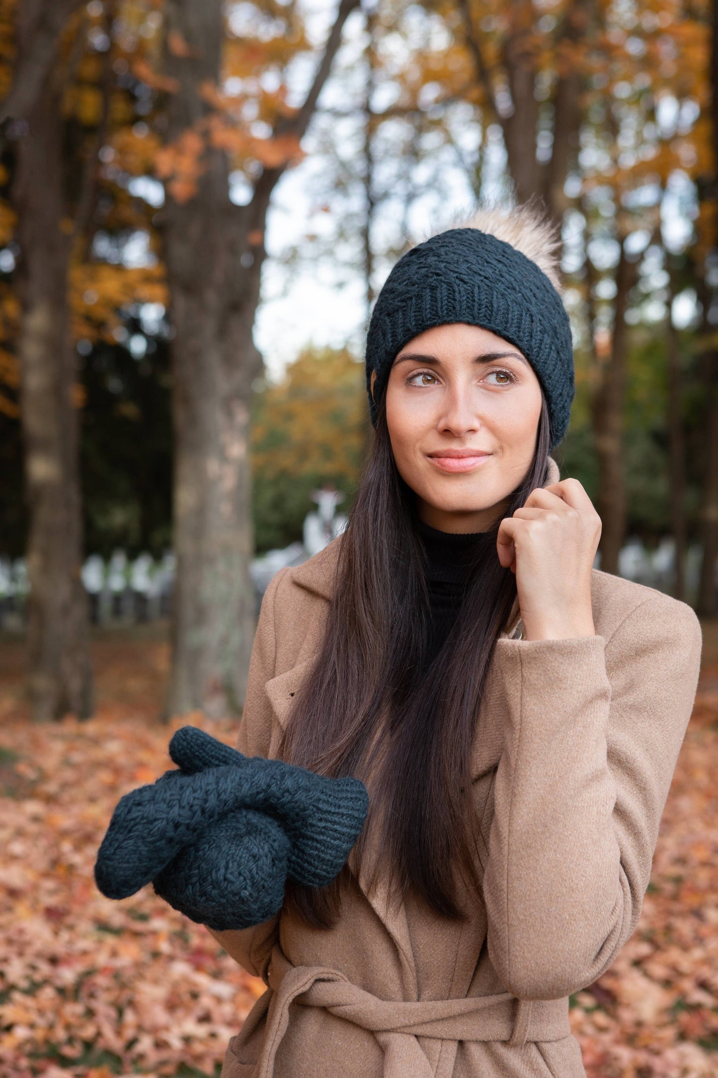 Palermo - women's wool knit beanie: Teal Blue