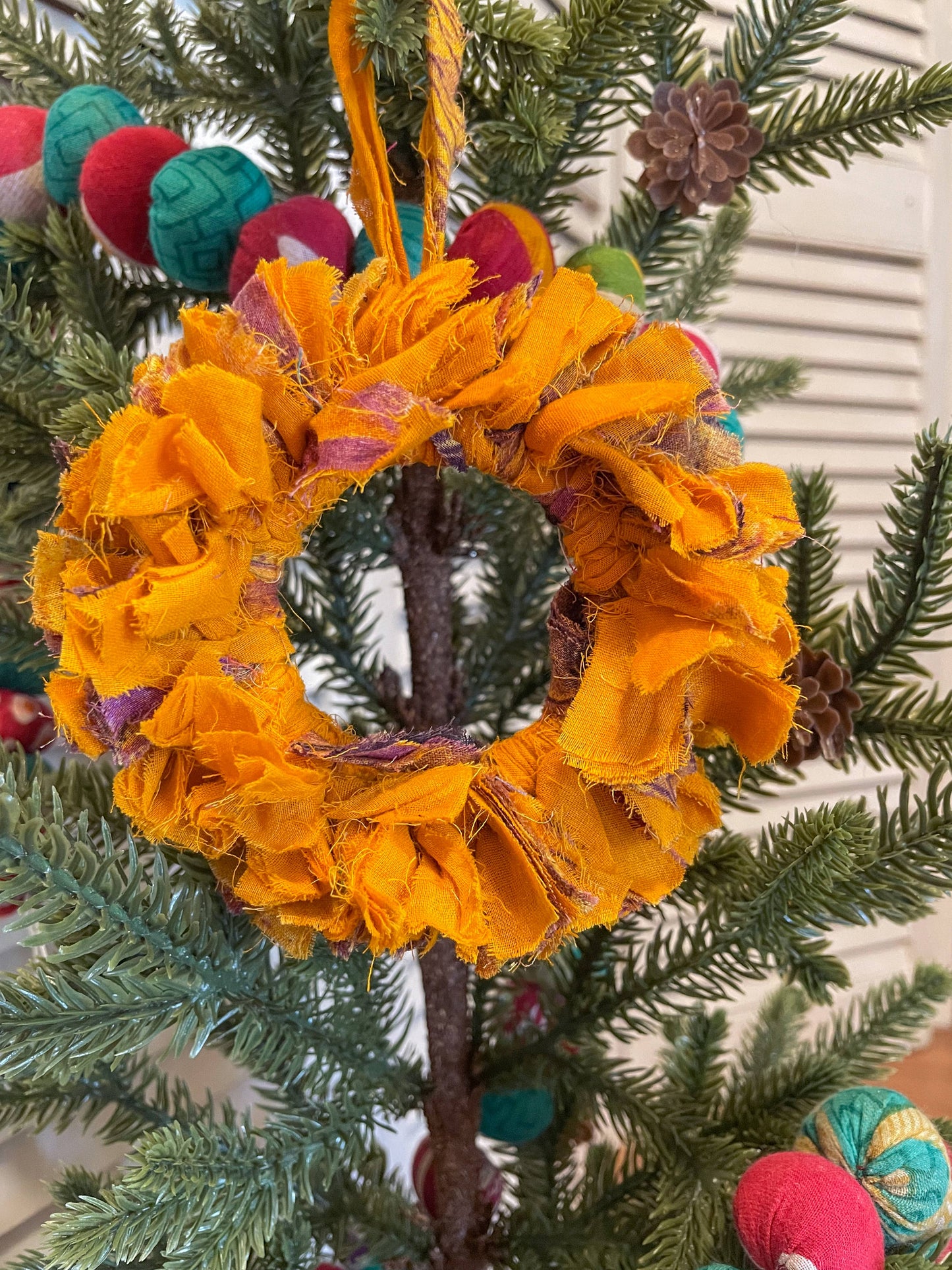 Saree Christmas Ornament | Wreath | Small