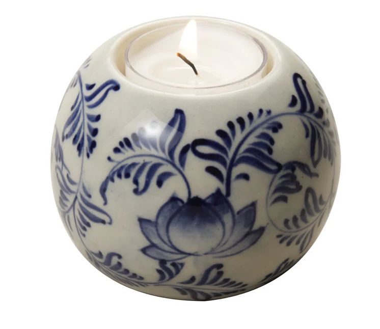 Flowering Tea Light Holder