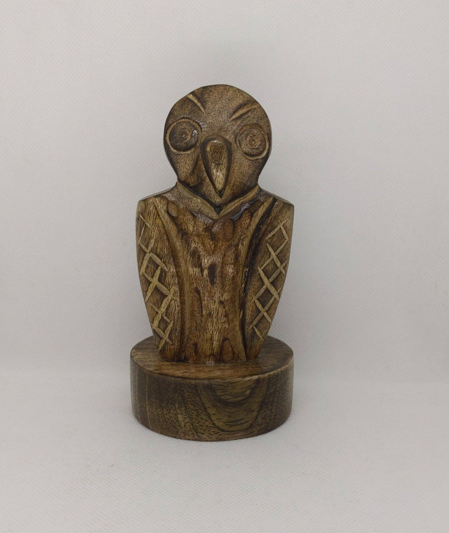 Owl Eye Glass Stand Round