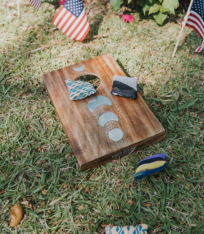 Table Cornhole Game