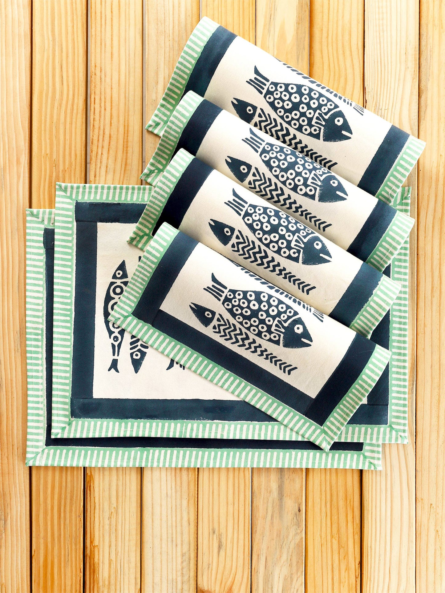 Fish Placemats Navy/Mint