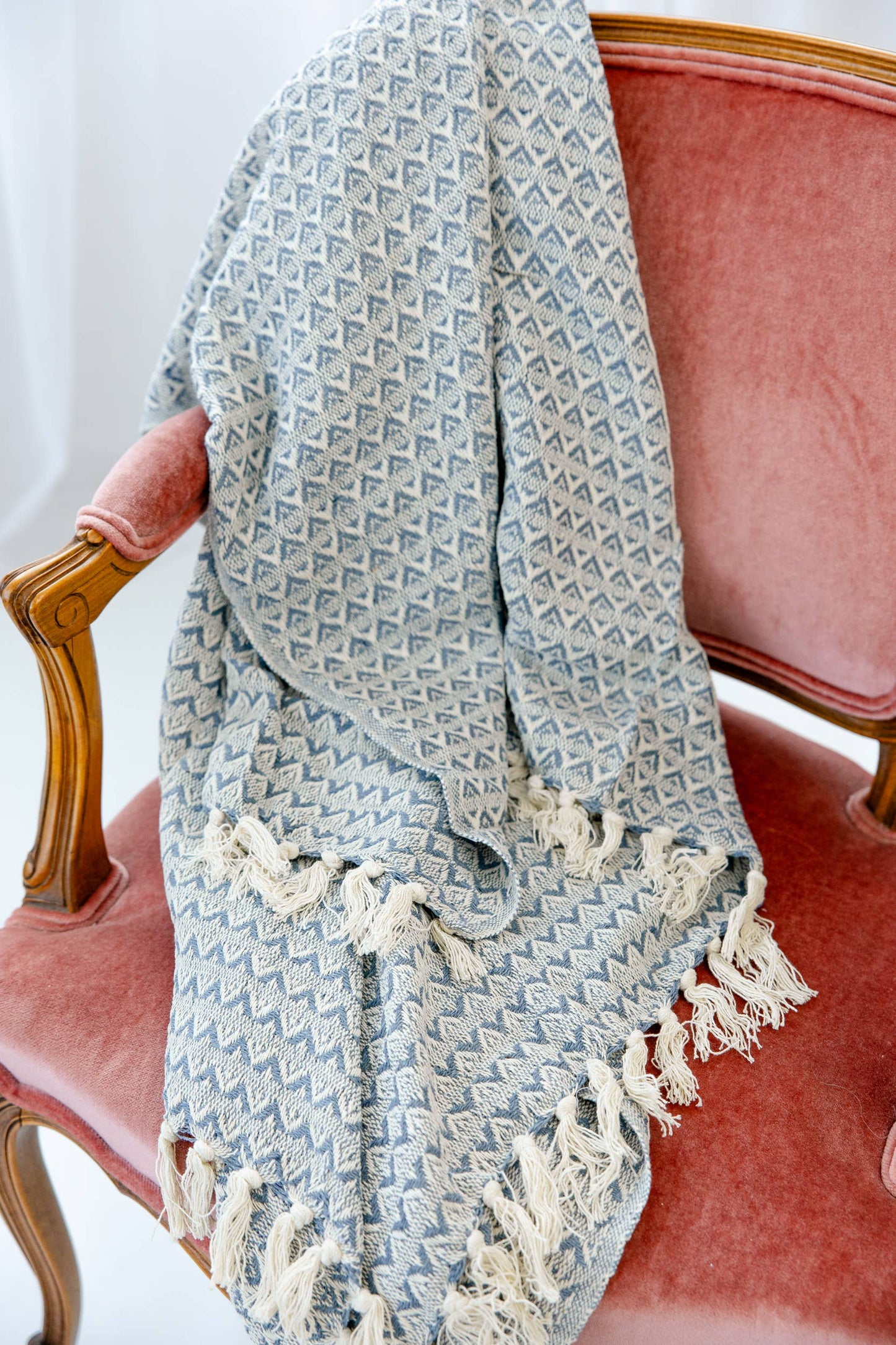 Sky Cotton Yarn Throw