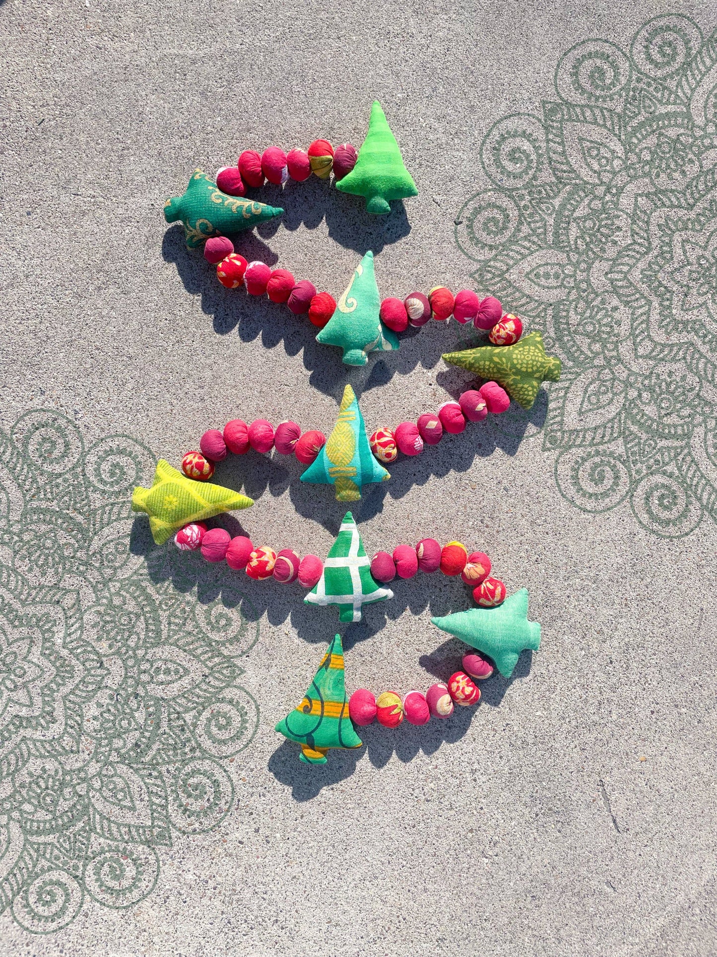 Saree Christmas Tree Garland | 5 ft