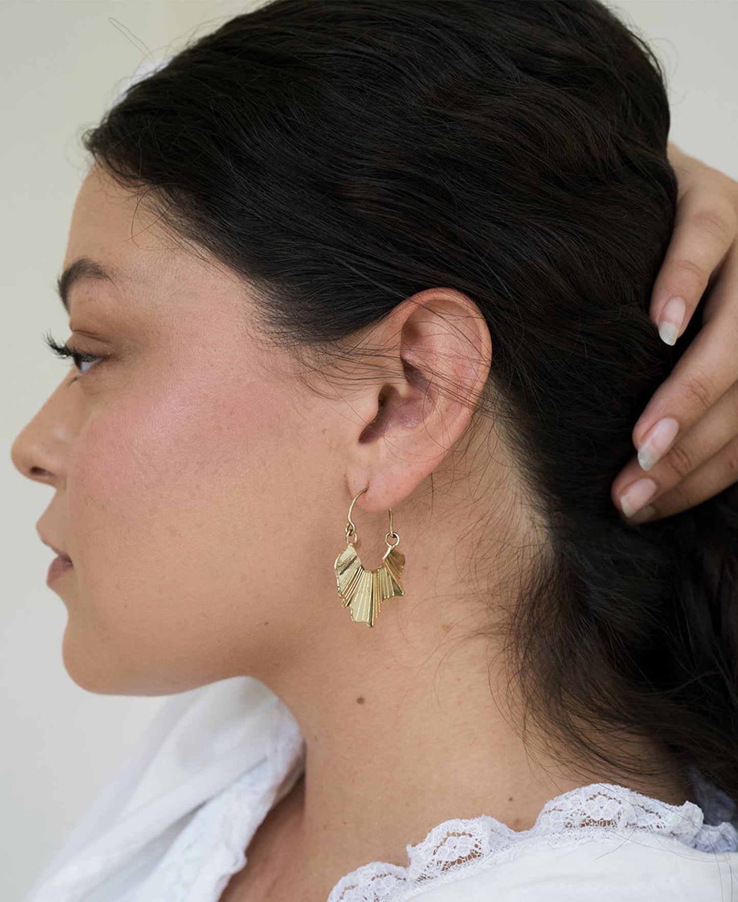 Sayuri Ginkgo Leaf Hoop Earring - Gold