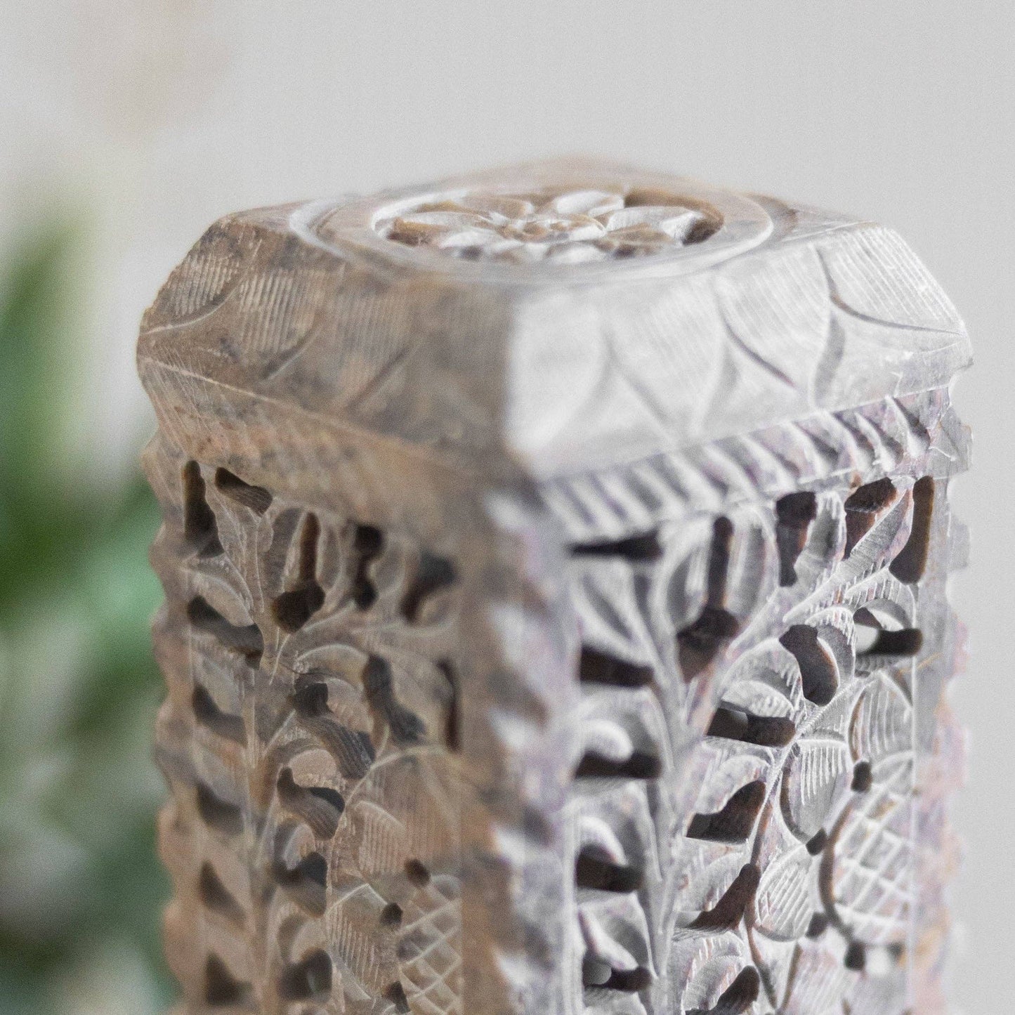 Meenaar Gorara Stone Tower Incense Holder