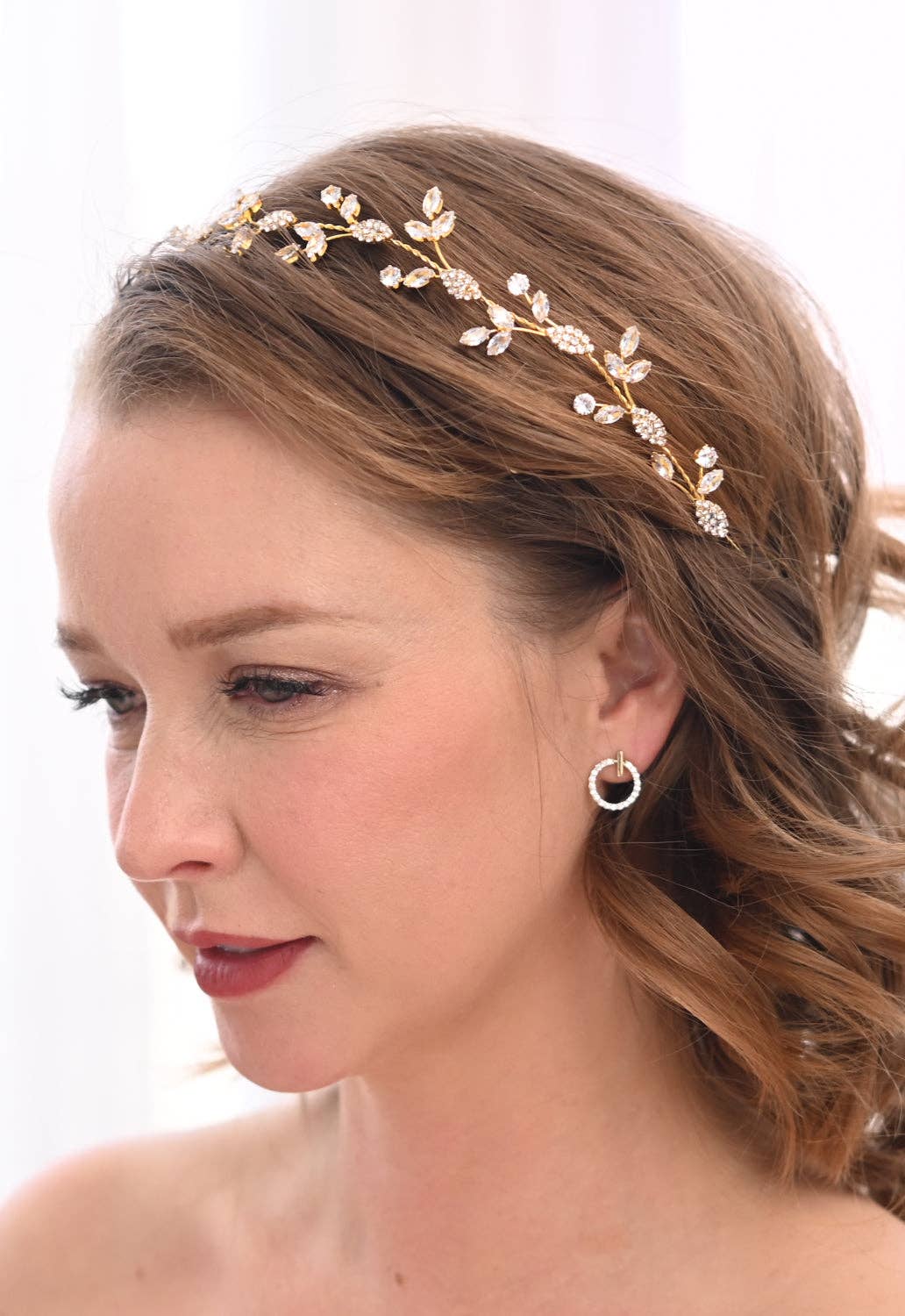 Aurora Circle Studs