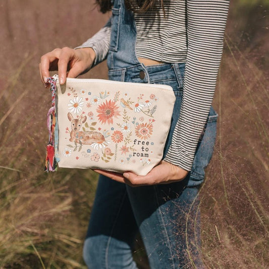 Free to Roam Pouch